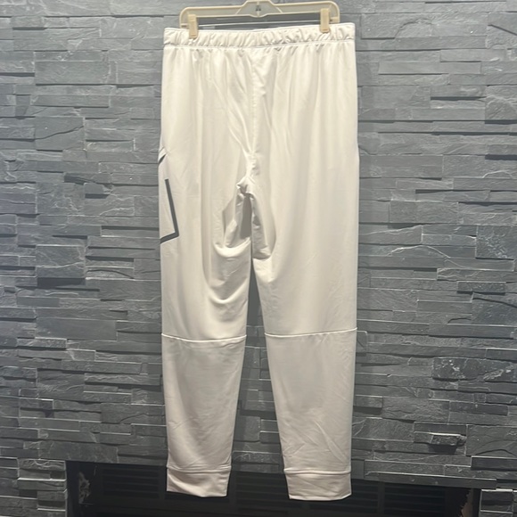 Asics Sweatpants - Picture 3 of 3